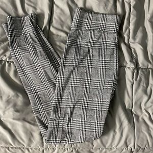 Houndstooth Print Leggings